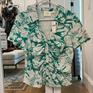 Anthropologie Maeve center rouche top!